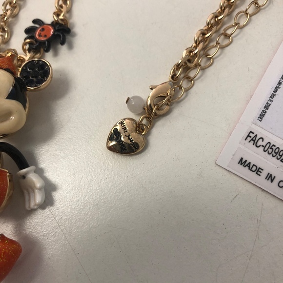 2022 Disney Parks Betsey Johnson Halloween Pumpkin Mickey Necklace - NEW - Picture 7 of 7